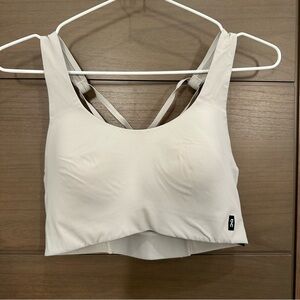 On Running Studio Sports Bra Crème S